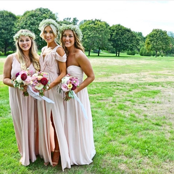 Beautiful Blush Fill Length Dress 💗 ASOS - Picture 3 of 7